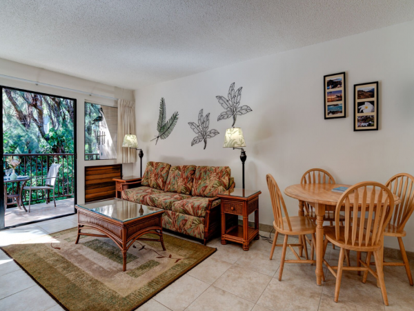 Discover Paradise: Ma'alaea Bay Vacation Rental Sleeps 4