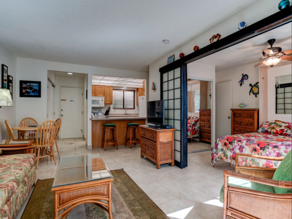 Discover Paradise: Ma'alaea Bay Vacation Rental Sleeps 4