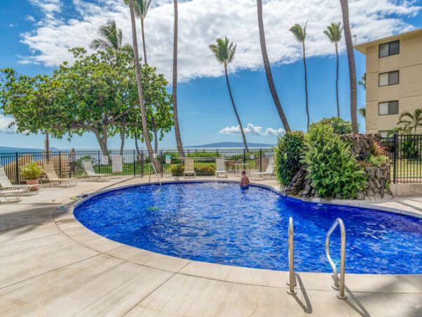 Maalaea Vacation Rental: Pool, BBQ, and Nearby Attractions