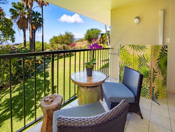 Wailea Vacation Condo Two Bedroom Walk to Beach