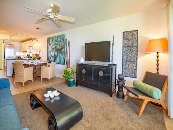 Wailea Vacation Condo Two Bedroom Walk to Beach