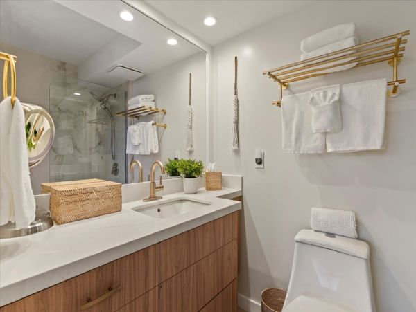 Wailea Vacation Condo Two Bedrooms Walk to Beach Sleeps 6