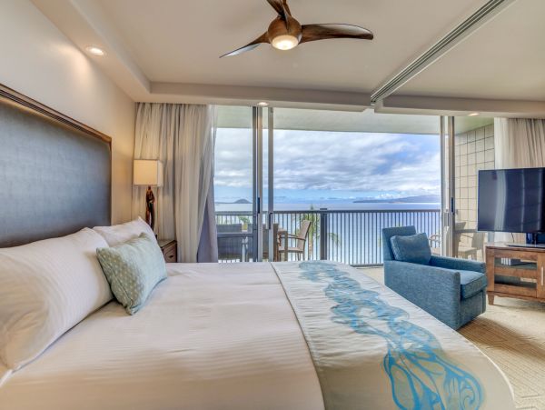 Two Bedroom Vacation Rental on the Beach in Wailea