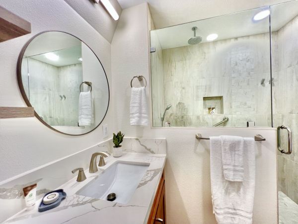 Maui Condo Rental - Spacious Wailea Vacation Rental with Ocean Views & Pools