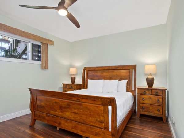 Kaanapali Vacation Condo Two Bedroom Walk to Beach