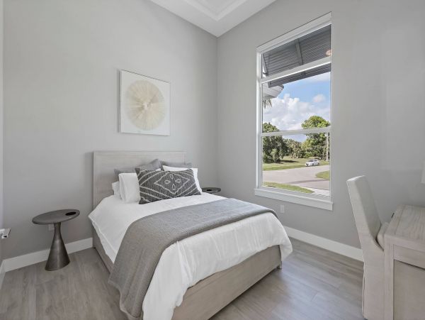 Walk to Beach Marco Island Vacation Home Five Bedroom