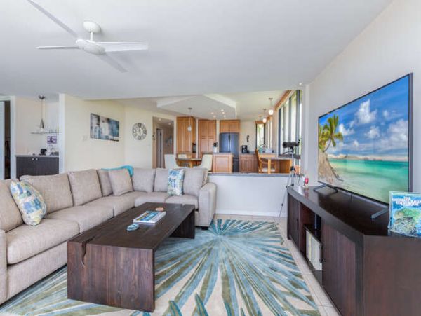 Princeville Vacation Condo Two Bedroom Walk to Beach