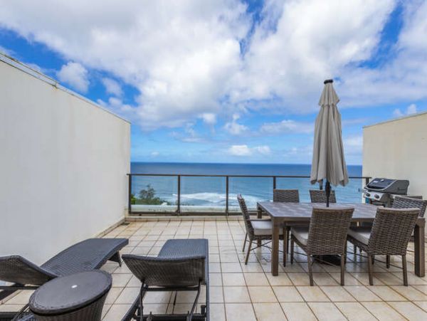 Princeville Vacation Condo Two Bedroom Walk to Beach