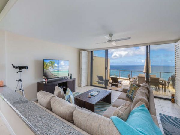 Princeville Vacation Condo Two Bedroom Walk to Beach