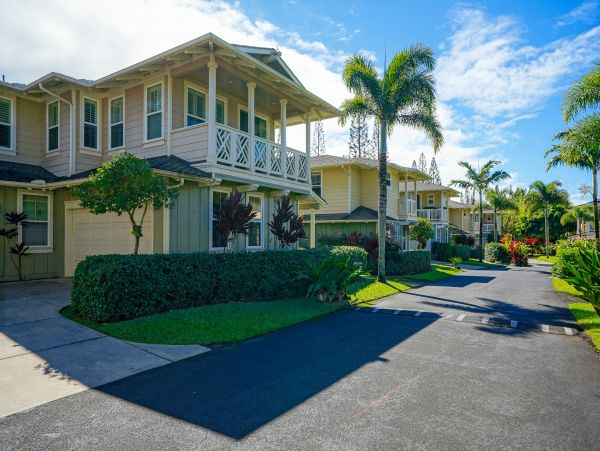 Princeville Vacation Home Three Bedroom Walk to Beach