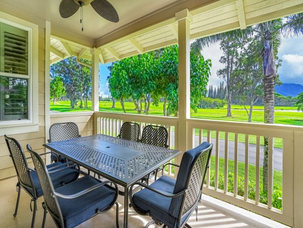 Princeville Vacation Home Three Bedroom Walk to Beach