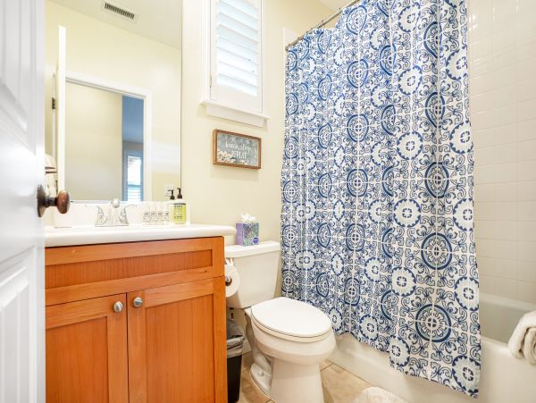 Princeville Vacation Home Three Bedroom Walk to Beach
