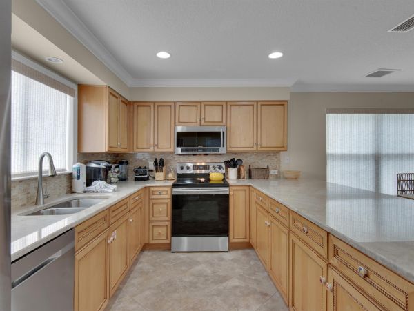 Gulf Front Three Bedroom Vacation Townhome in Miramar Beach