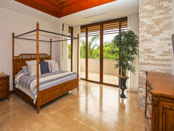 Luxury Vacation Rental with 6 Bedrooms & Amazing Views