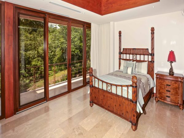 Luxury Vacation Rental with 6 Bedrooms & Amazing Views