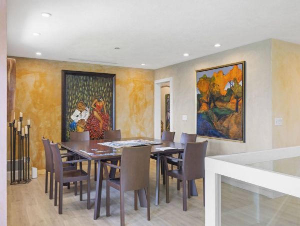Sanibel Vacation Home Four Bedroom Walk to Beach