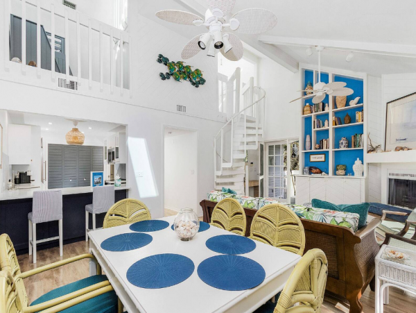Tropical Vacation Rental with 4 Bedrooms, Loft on Sanibel Island