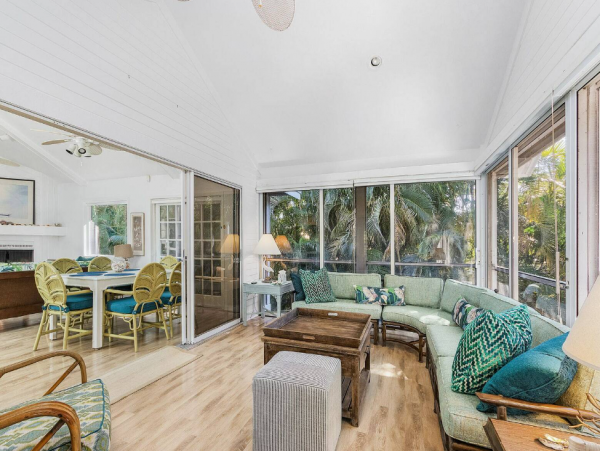 Tropical Vacation Rental with 4 Bedrooms, Loft on Sanibel Island