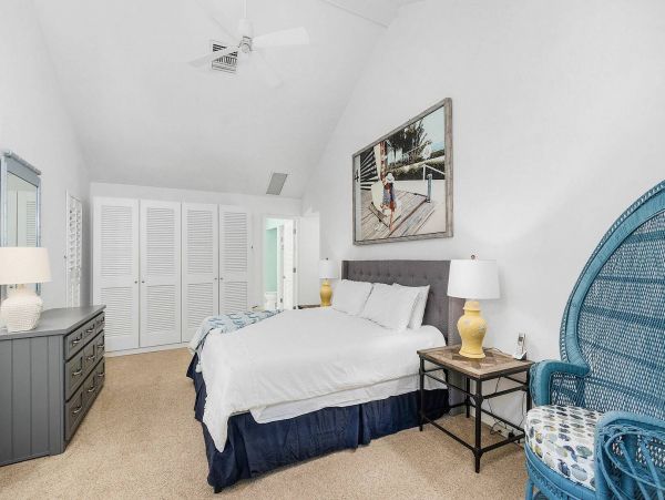 Tropical Vacation Rental with 4 Bedrooms, Loft on Sanibel Island