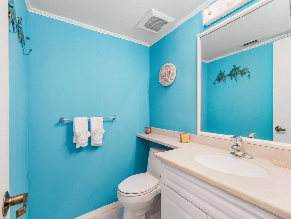 Tropical Vacation Rental with 4 Bedrooms, Loft on Sanibel Island