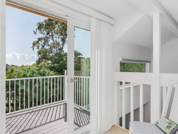 Tropical Vacation Rental with 4 Bedrooms, Loft on Sanibel Island