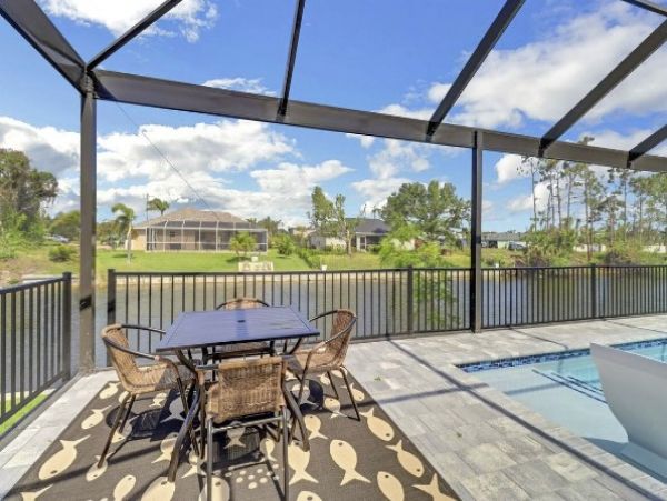 Cape Coral Vacataion Home Four Bedroom