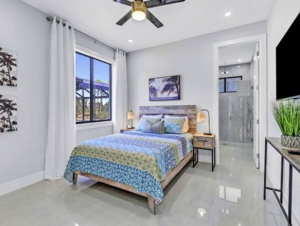 Cape Coral Vacataion Home Four Bedroom