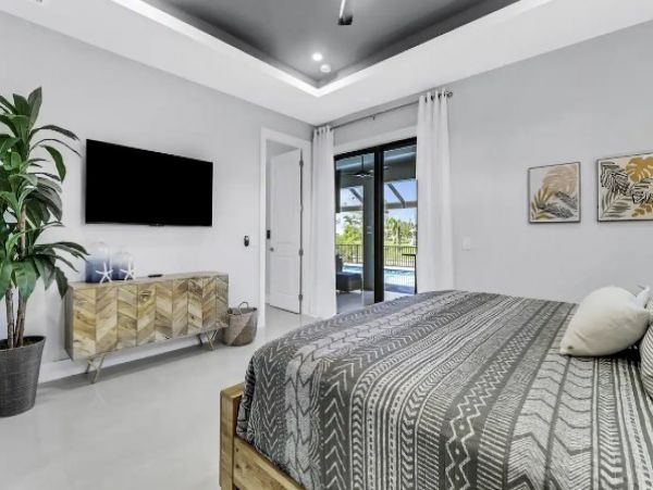 Cape Coral Vacataion Home Four Bedroom