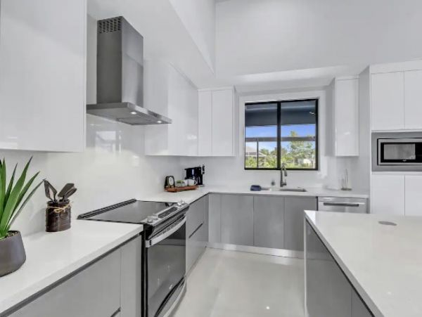Cape Coral Vacataion Home Four Bedroom