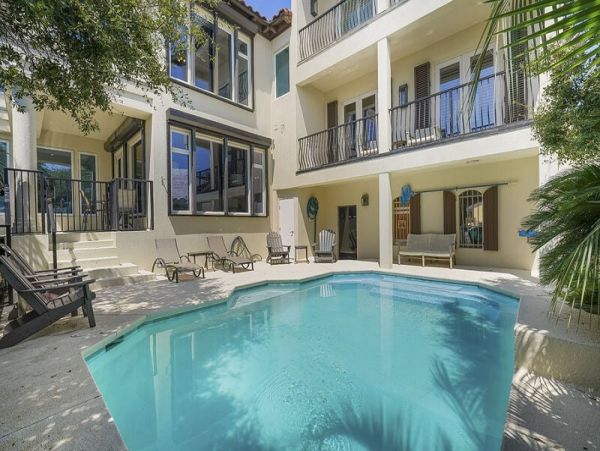 Beachfront Vacation Rental in Santa Rosa Beach