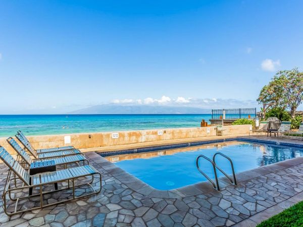 Beachfront Single-Level Vacation Rental with Full Ocean Views