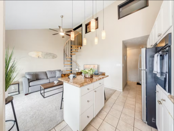 Two Bedroom Maui Condo Sleeps Six Pacific Views