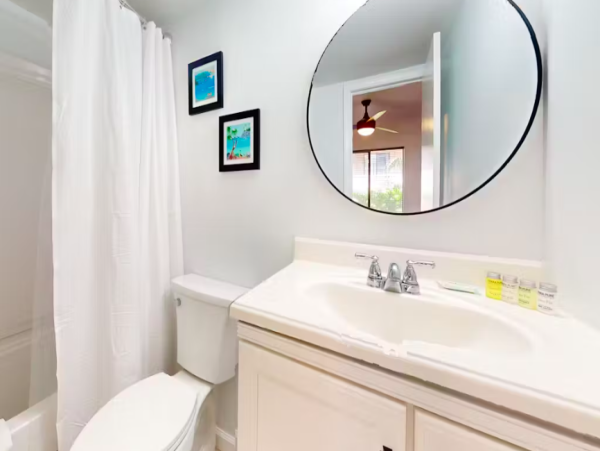 Top-Floor Kihei Condo with Scenic Views and Resort Amenities