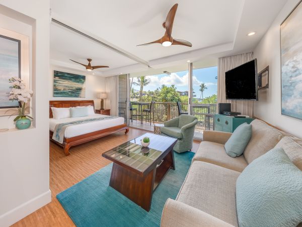 Great Island Condo with Ocean View, Beach, Shared Pool & Spa