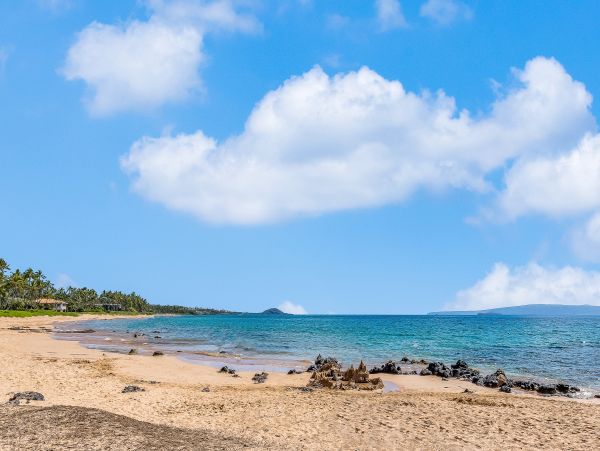 Great Island Condo with Ocean View, Beach, Shared Pool & Spa
