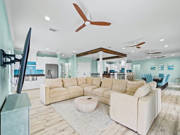 Gulf View Home Close to Beach & Golf, Dogs Ok, Sleeps 26 Guests