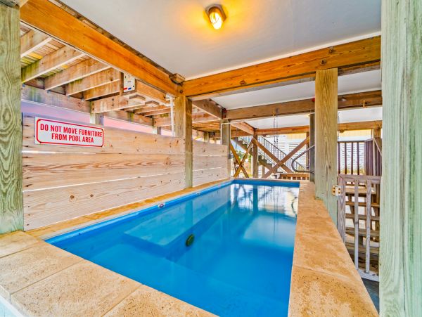 Gulf View Home Close to Beach & Golf, Dogs Ok, Sleeps 26 Guests