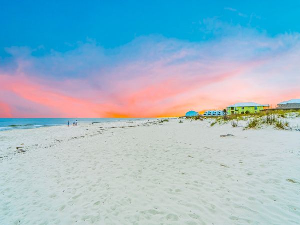 Gulf View Home Close to Beach & Golf, Dogs Ok, Sleeps 26 Guests