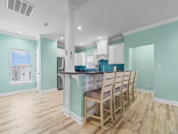 Gulf View Home Close to Beach & Golf, Dogs Ok, Sleeps 26 Guests