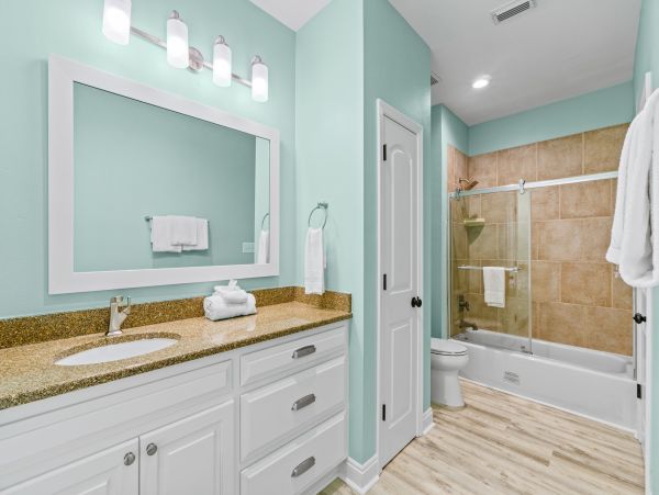 Gulf View Home Close to Beach & Golf, Dogs Ok, Sleeps 26 Guests