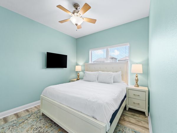 Gulf View Home Close to Beach & Golf, Dogs Ok, Sleeps 26 Guests