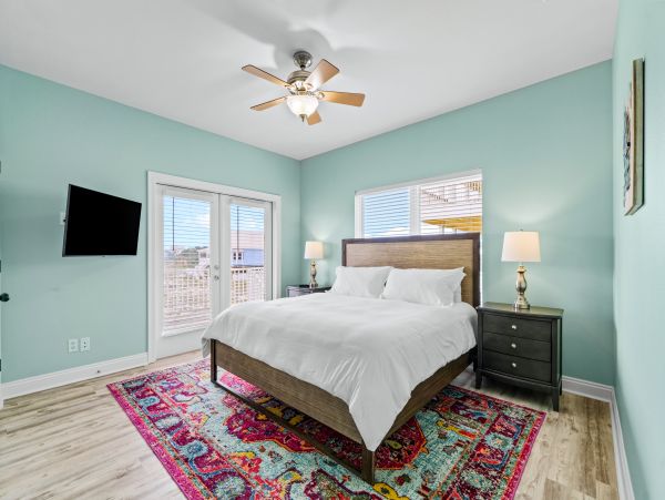 Gulf View Home Close to Beach & Golf, Dogs Ok, Sleeps 26 Guests