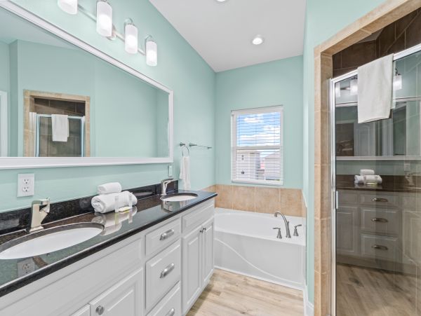 Gulf View Home Close to Beach & Golf, Dogs Ok, Sleeps 26 Guests