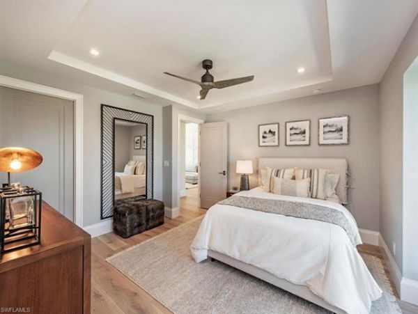Naples Vacation Home With infinity Pool Sleeps Ten Guests