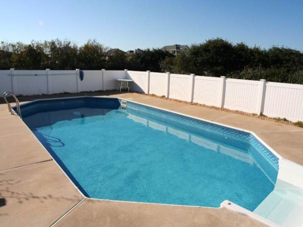 Corolla Vacation Home Sleeps 16 Guest