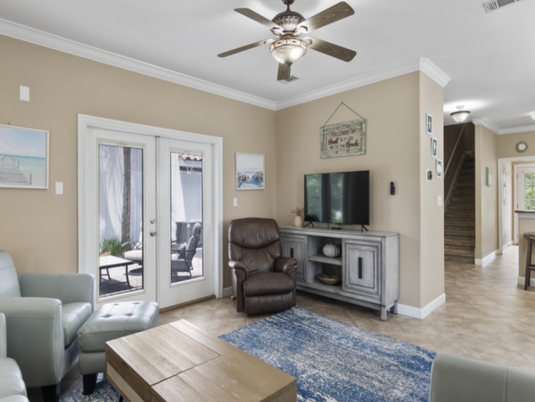 Incredible Coastal Home with 7 Bedrooms Walk to Beach