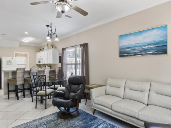 Incredible Coastal Home with 7 Bedrooms Walk to Beach
