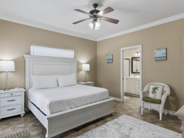 Incredible Coastal Home with 7 Bedrooms Walk to Beach