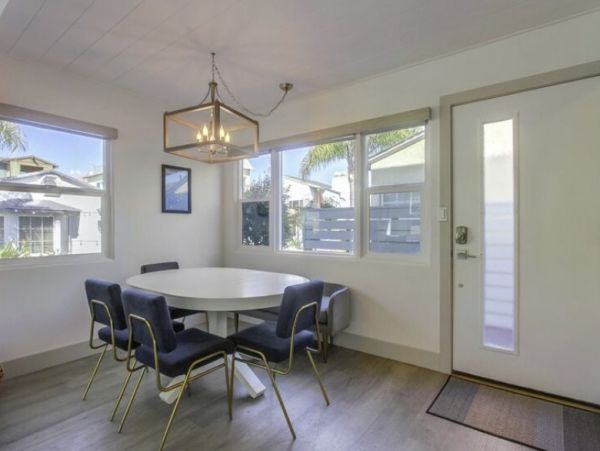 Mission Beach Vacation Condo Two Bedroom Walk to Beach