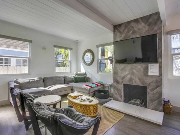 Mission Beach Vacation Condo Two Bedroom Walk to Beach